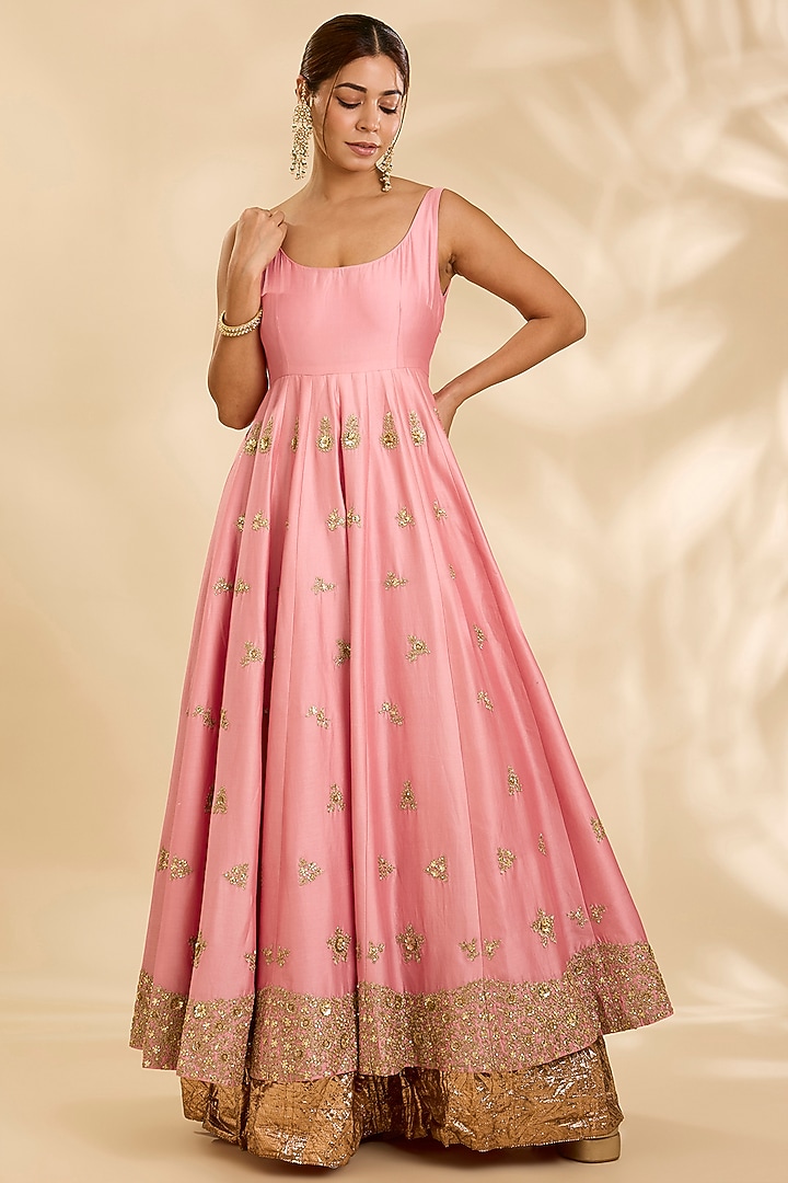 Blush Pink Chanderi Hand & Machine Embroidered Kalidar Bridal Anarkali Set by Debyani at Pernia's Pop Up Shop