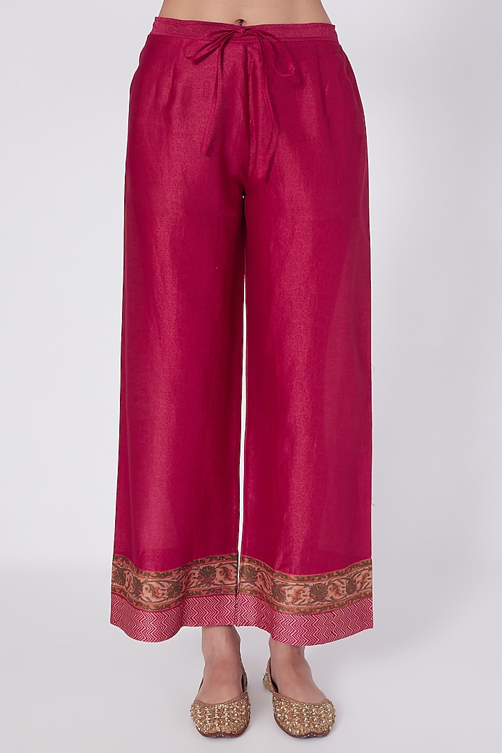 Magenta Printed Kurta Set by Debyani at Pernia's Pop Up Shop