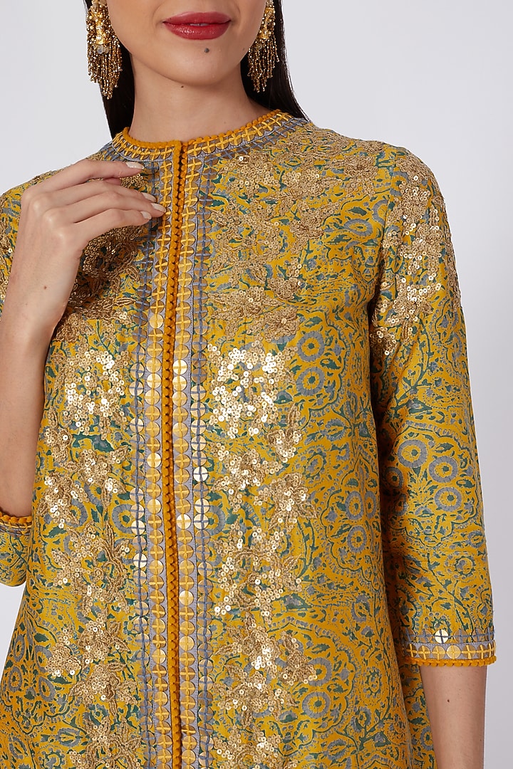 Yellow Printed & Sequins Jacket Set by Debyani at Pernia's Pop Up Shop