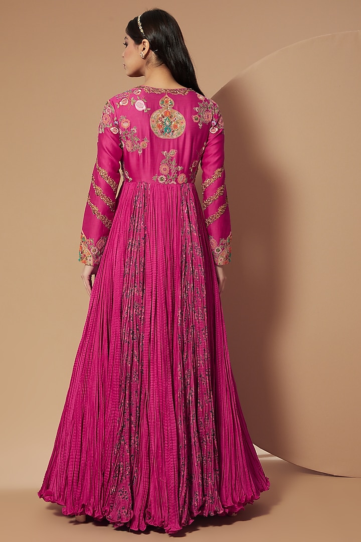 Magenta Crushed Chanderi Bridal Anarkali Set by Debyani at Pernia's Pop Up Shop