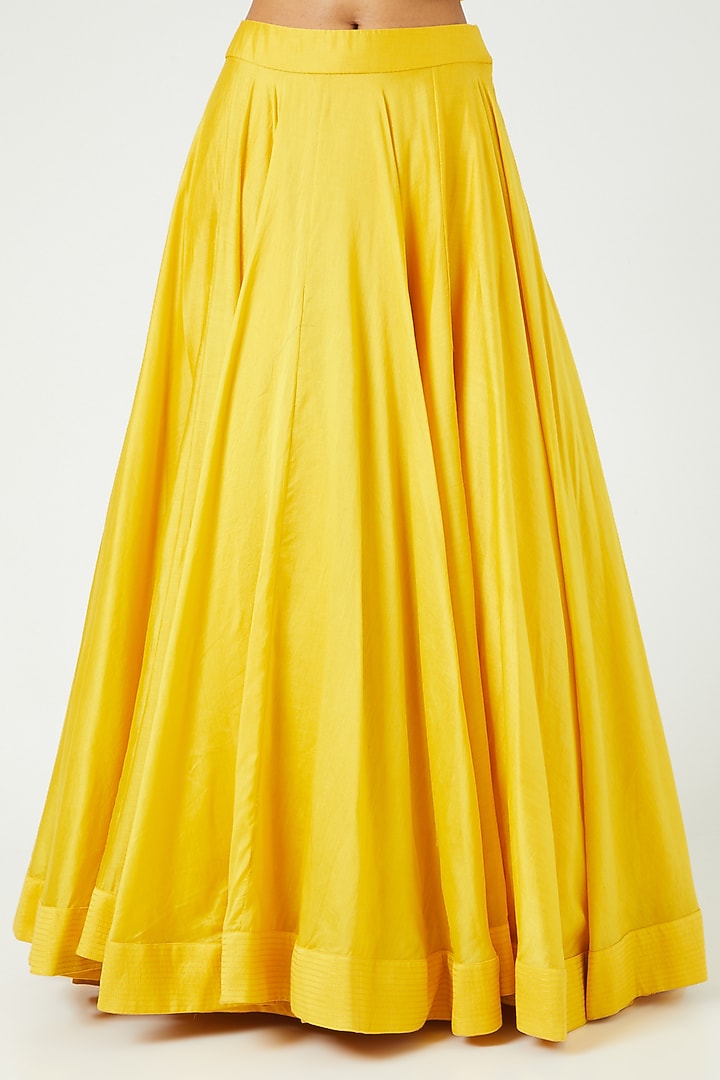 Mustard Chanderi & Raw Silk Jacket Wedding Lehenga Set by Debyani at Pernia's Pop Up Shop