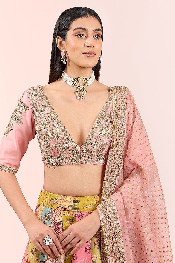 Pink Silk Embroidered & Floral Printed Bridal Lehenga Set by Debyani at Pernia's Pop Up Shop