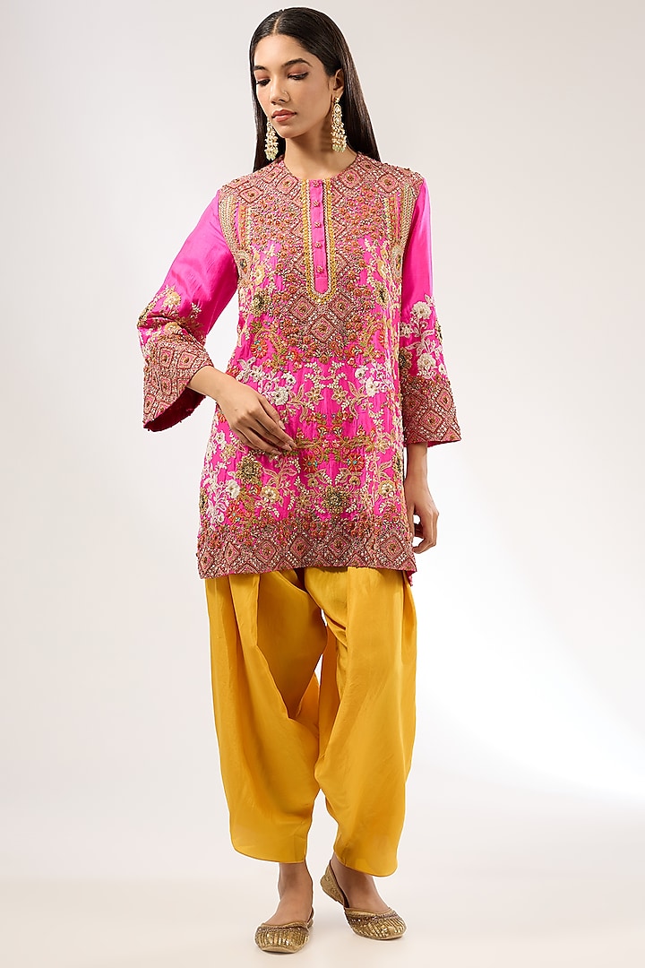 Rani Pink Silk Hand & Machine Embroidered Kurta Set by Debyani at Pernia's Pop Up Shop