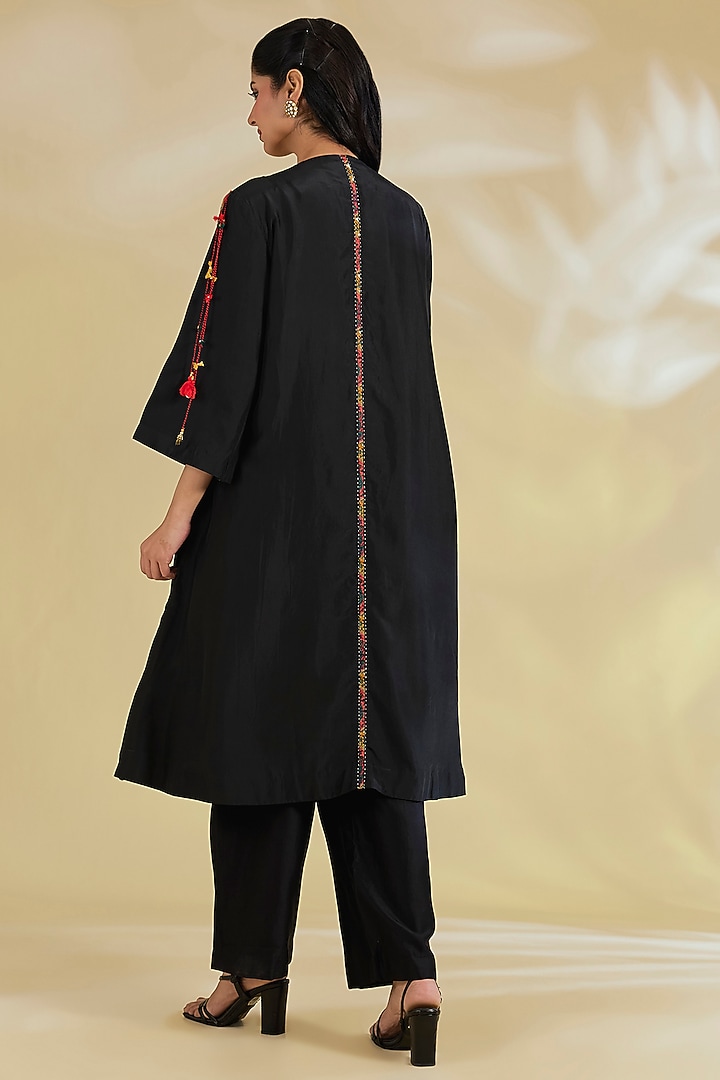 Black Silk Hand & Machine Embroidered Kurta Set by Debyani at Pernia's Pop Up Shop