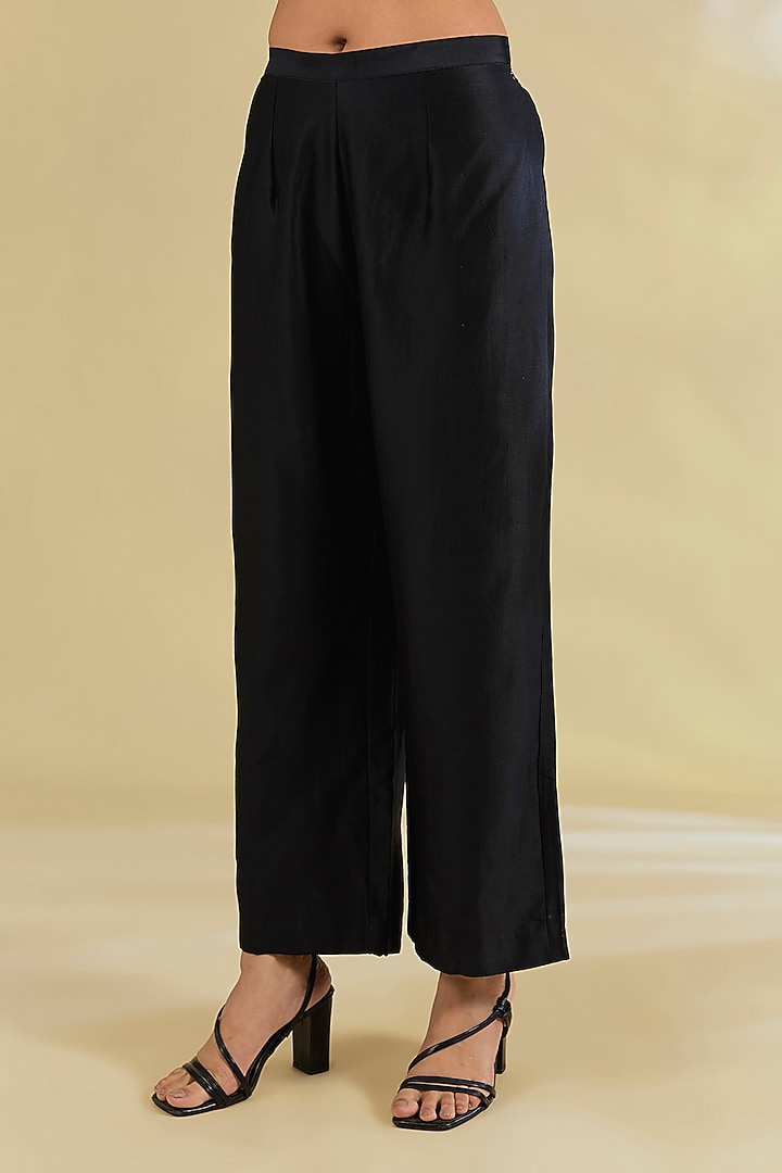 Black Silk Hand & Machine Embroidered Kurta Set by Debyani at Pernia's Pop Up Shop