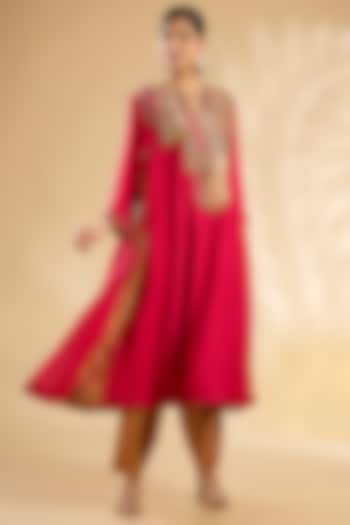 Red Silk Hand Embroidered Kurta Set by Debyani at Pernia's Pop Up Shop