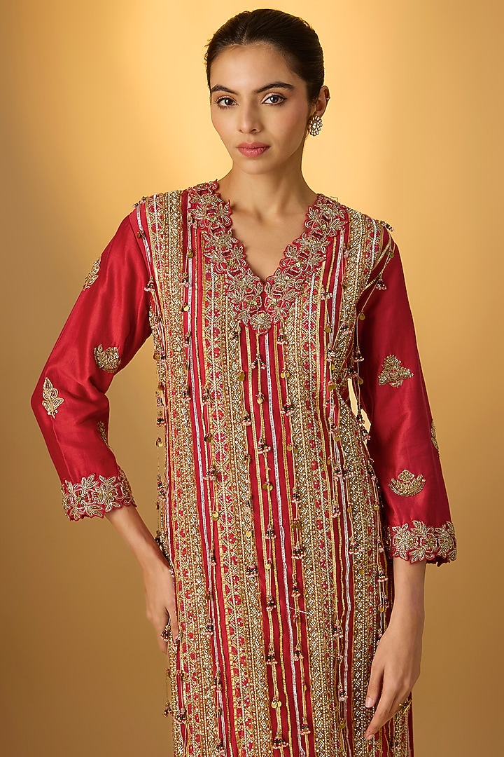 Red Silk Floral Printed & Hand Embroidered Kurta Set by Debyani at Pernia's Pop Up Shop