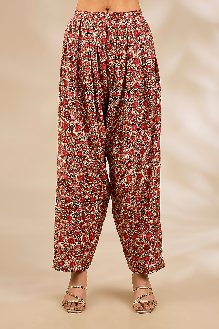 Red Silk Hand & Machine Embroidered Kurta Set by Debyani at Pernia's Pop Up Shop