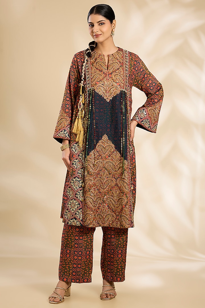 Navy Blue Silk Hand & Machine Embroidered Kurta Set by Debyani at Pernia's Pop Up Shop