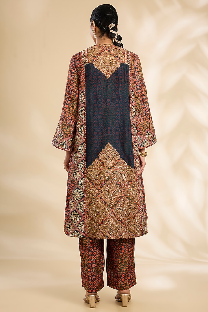 Navy Blue Silk Hand & Machine Embroidered Kurta Set by Debyani at Pernia's Pop Up Shop