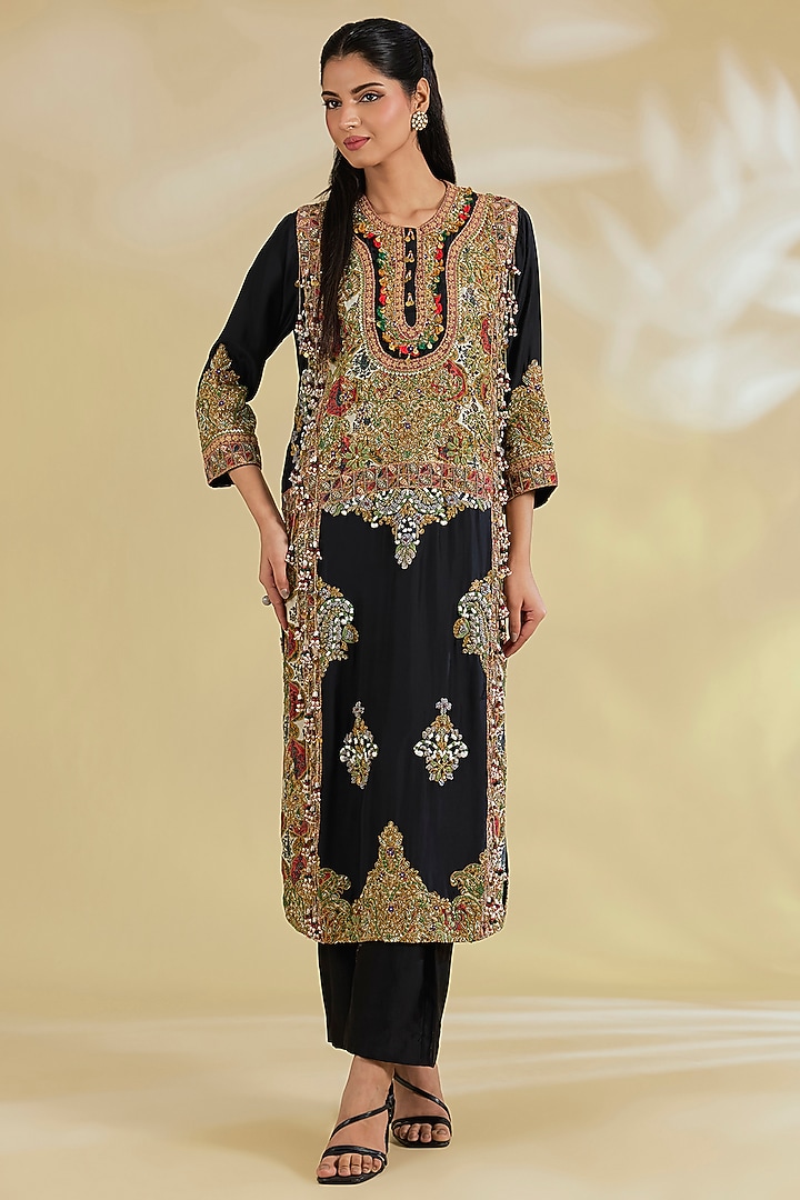 Black Silk Hand & Machine Embroidered Kurta Set by Debyani at Pernia's Pop Up Shop