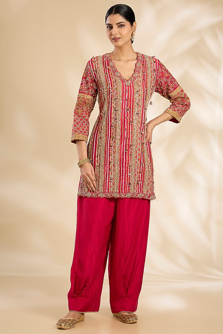 Red Silk Hand & Machine Embroidered Kurta Set by Debyani at Pernia's Pop Up Shop