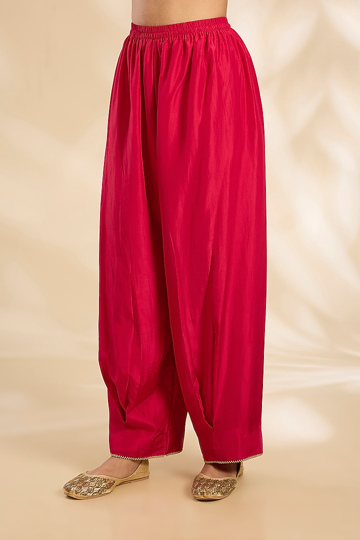 Red Silk Hand & Machine Embroidered Kurta Set by Debyani at Pernia's Pop Up Shop