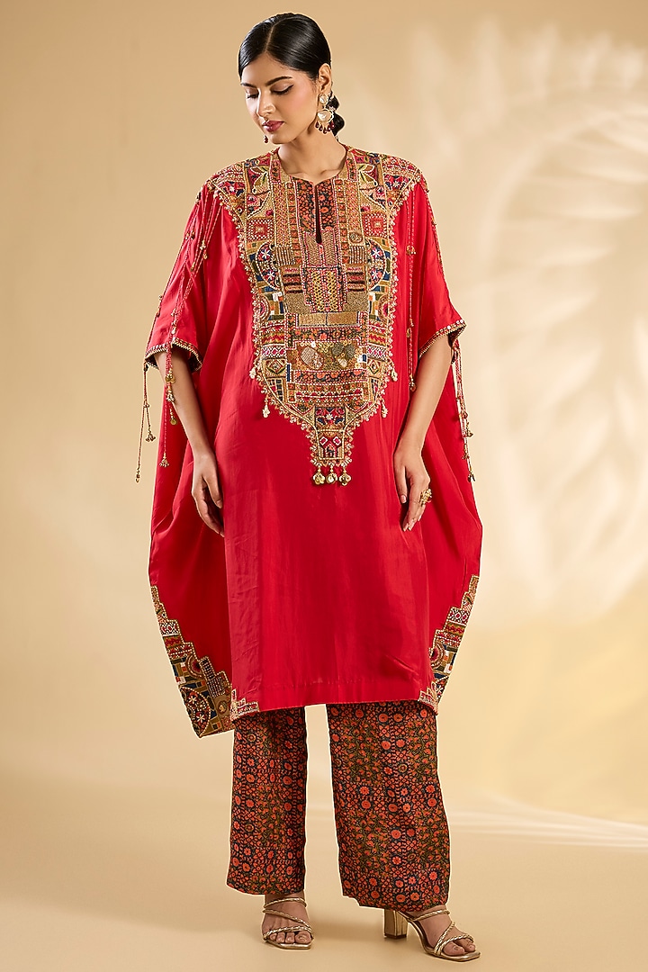 Red Silk Hand & Machine Embroidered Kurta Set by Debyani at Pernia's Pop Up Shop