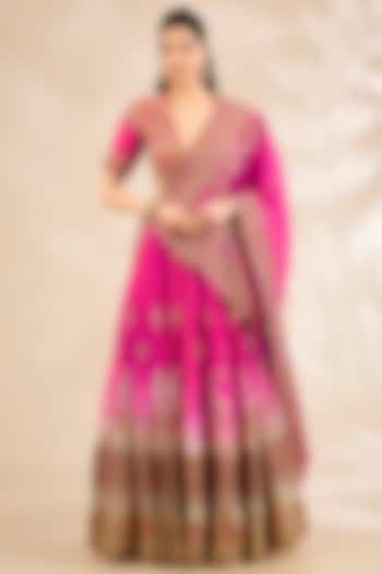 Rani Pink Organza Embroidered & Printed Bridal Lehenga Set by Debyani at Pernia's Pop Up Shop