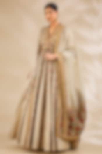 Ivory Chanderi Hand & Machine Embroidered Bridal Anarkali Set by Debyani at Pernia's Pop Up Shop