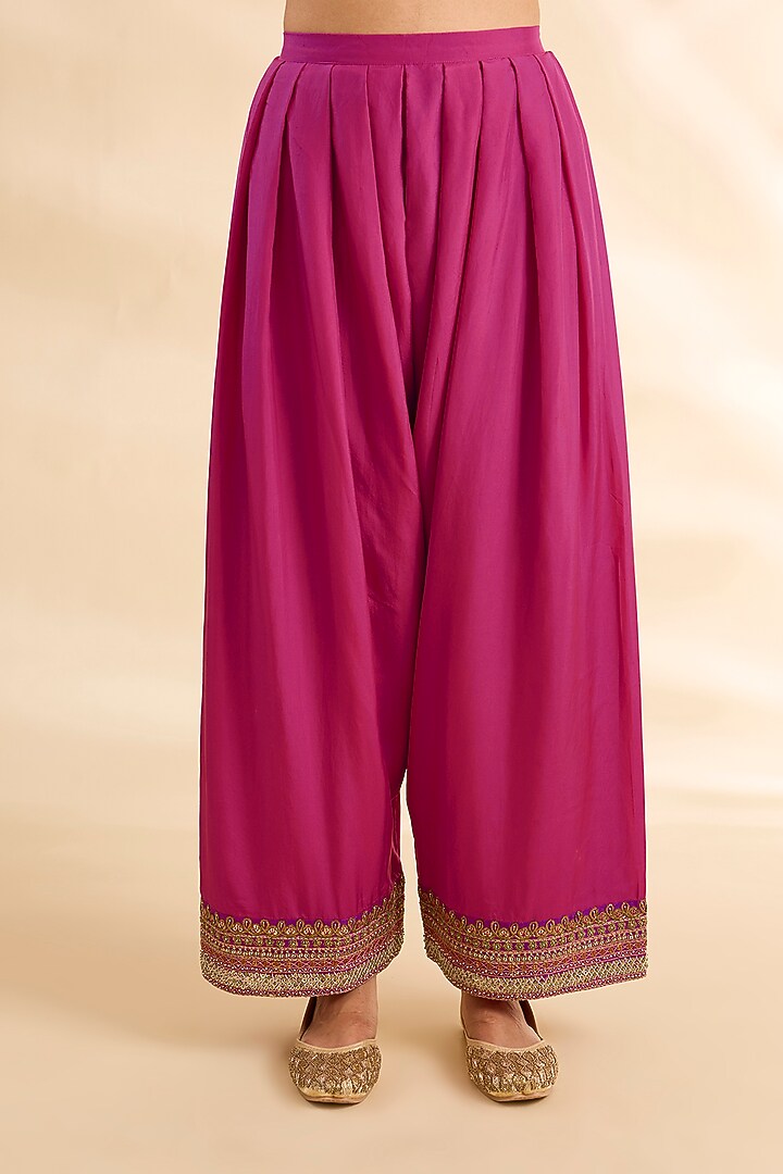 Mustard Silk & Raw Silk Embroidered Kurta Set by Debyani at Pernia's Pop Up Shop