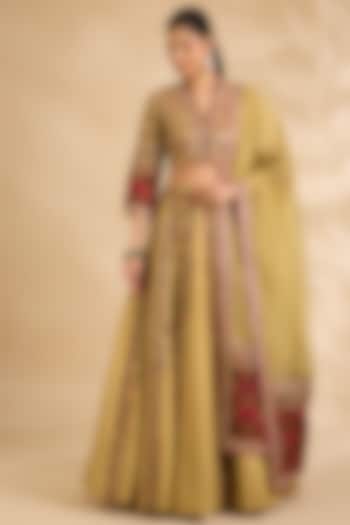 Samina Green Chanderi Hand Embroidered Bridal Lehenga Set by Debyani at Pernia's Pop Up Shop