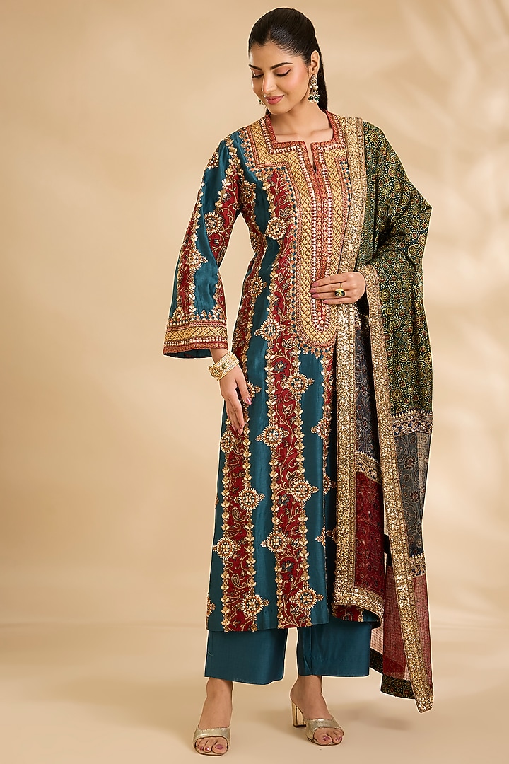 Blue Chanderi Hand Embroidered Kurta Set by Debyani at Pernia's Pop Up Shop