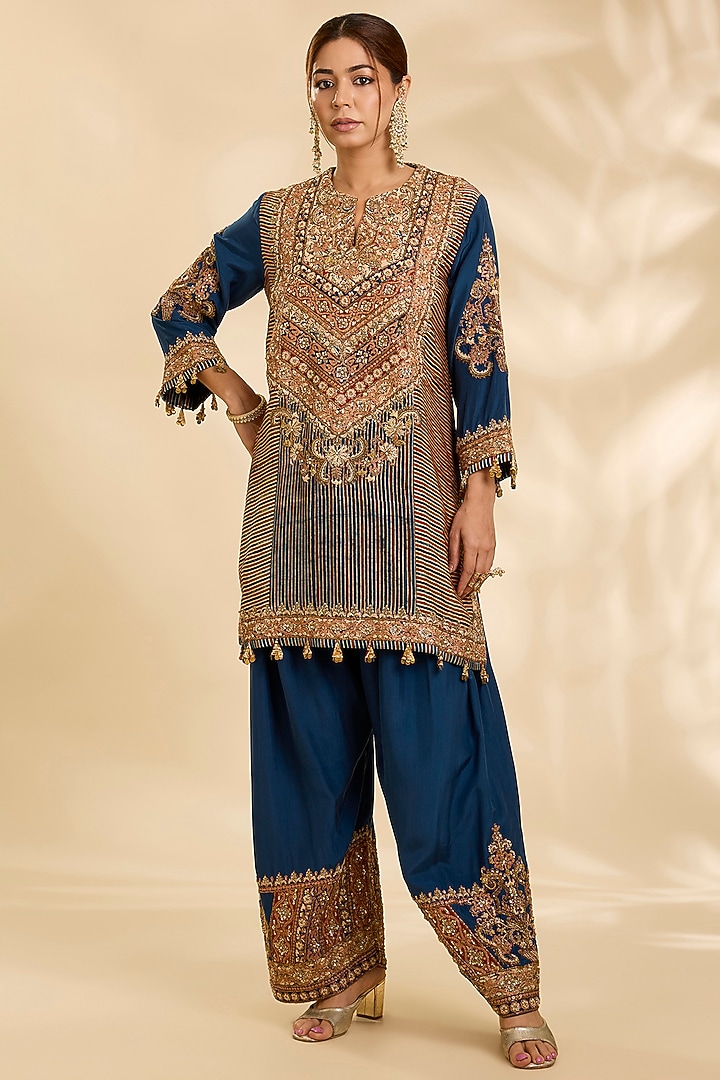 Blue Mashru Stripe Printed & Embroidered Kurta Set by Debyani at Pernia's Pop Up Shop