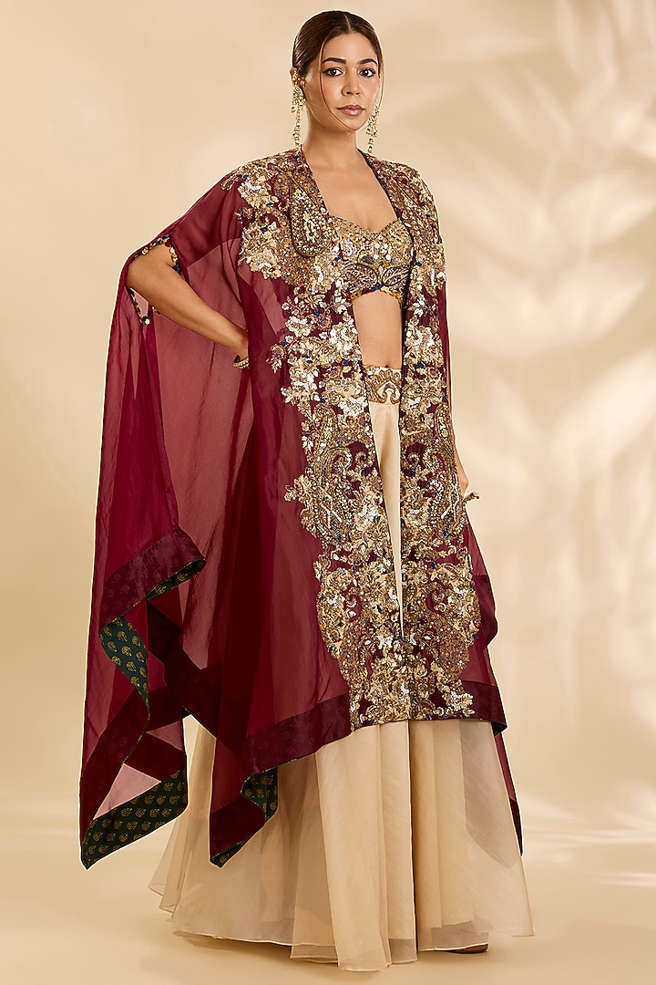 Brick Red Organza Hand & Machine Embroidered Cape Set by Debyani at Pernia's Pop Up Shop