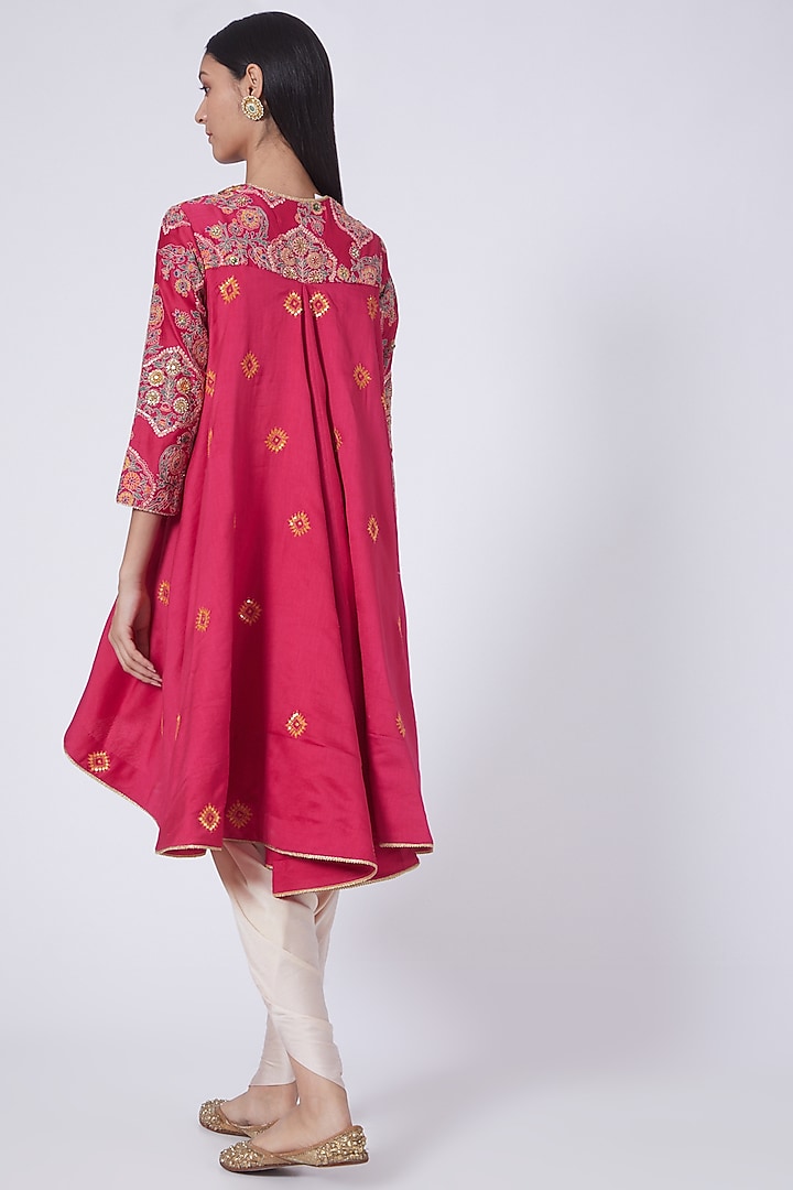 Magenta Chanderi Silk Jacket Set by Debyani at Pernia's Pop Up Shop