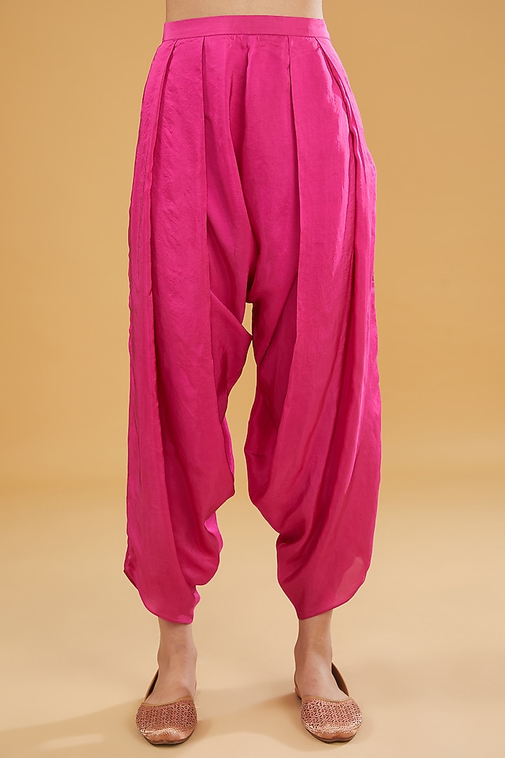 Pink Chanderi Silk Mirror Work Kashmiri Kurta Set by Debyani at Pernia's Pop Up Shop