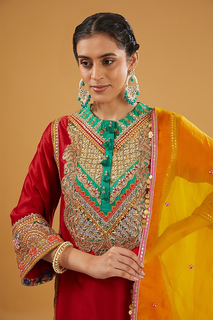 Red Chanderi Silk Mirror Work Kashmiri Kurta Set by Debyani at Pernia's Pop Up Shop