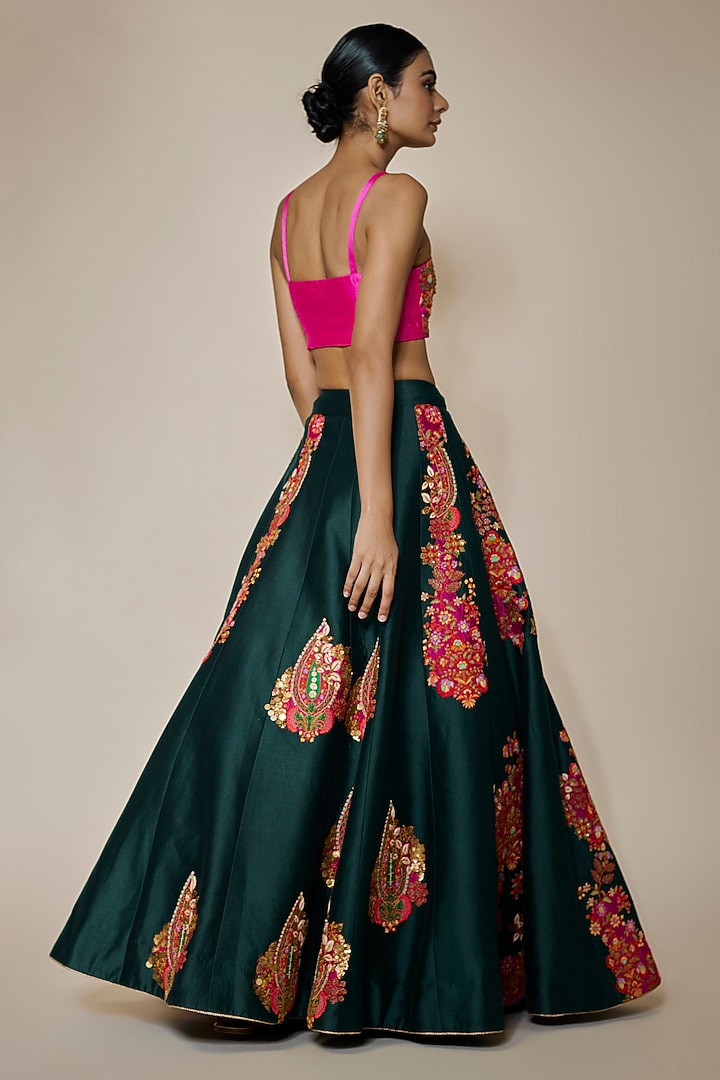Dark Green Chanderi Silk Boota Embroidered Bridal Lehenga Set by Debyani at Pernia's Pop Up Shop