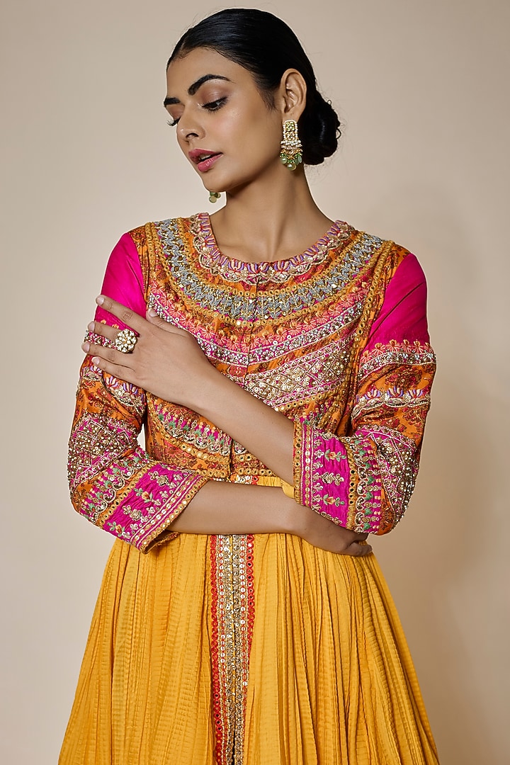 Mustard Chanderi Silk Meenakari Crushed Tunic Set by Debyani at Pernia's Pop Up Shop