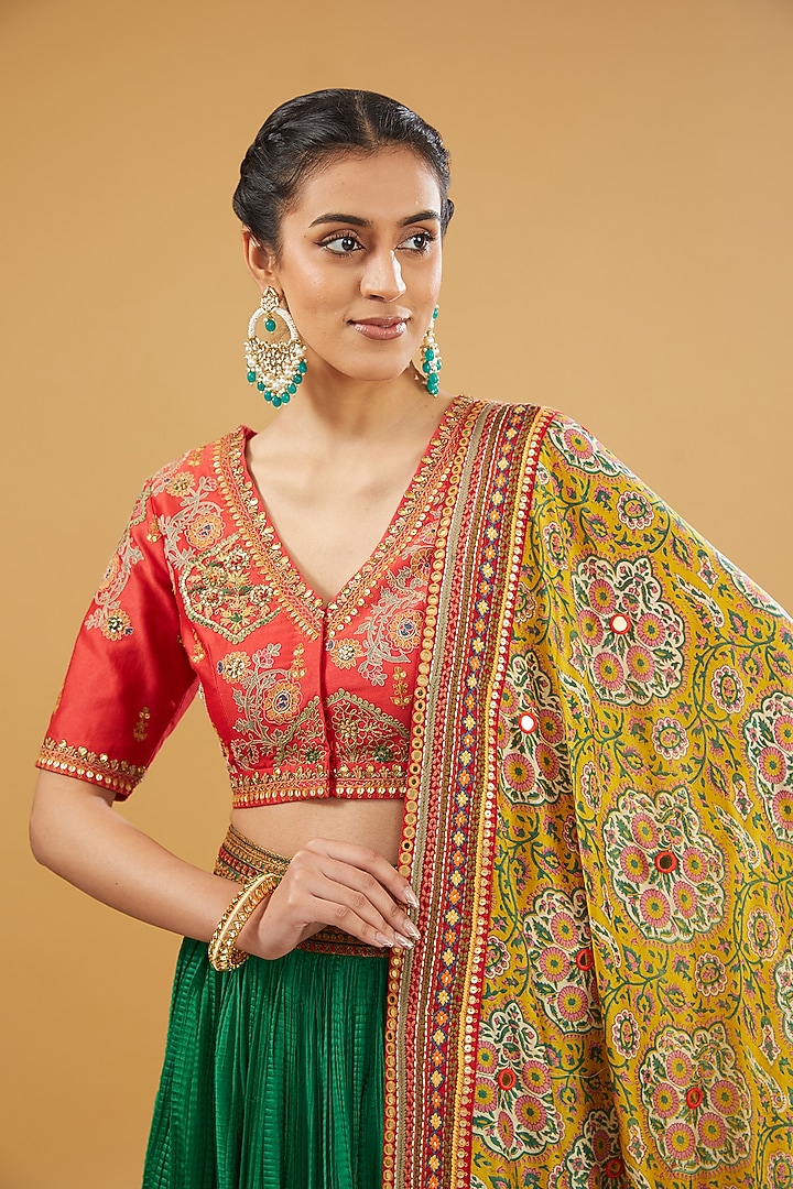 Green Chanderi Silk Crushed Skirt Set by Debyani at Pernia's Pop Up Shop
