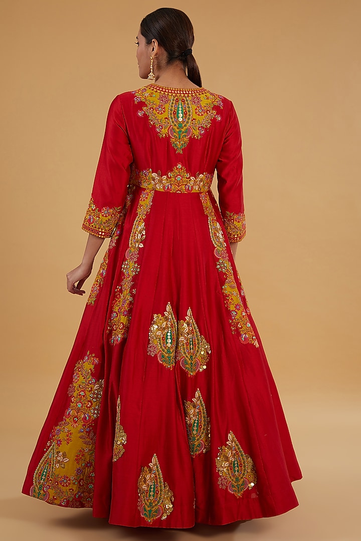Red Chanderi Silk Hand & Machine Embroidered Kalidar Bridal Anarkali Set by Debyani at Pernia's Pop Up Shop
