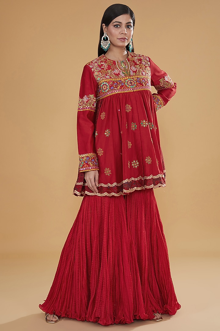 Red Chanderi Silk & Cotton Silk Crushed Sharara Set by Debyani at Pernia's Pop Up Shop