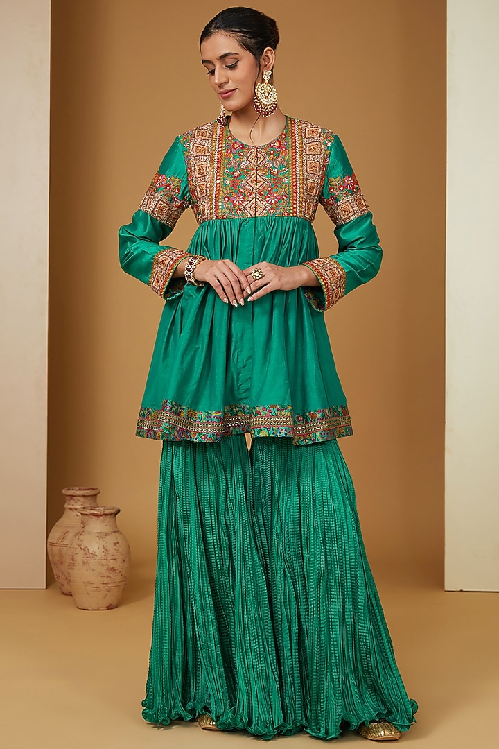 Emerald Green Crushed Skirt Set by Debyani at Pernia's Pop Up Shop