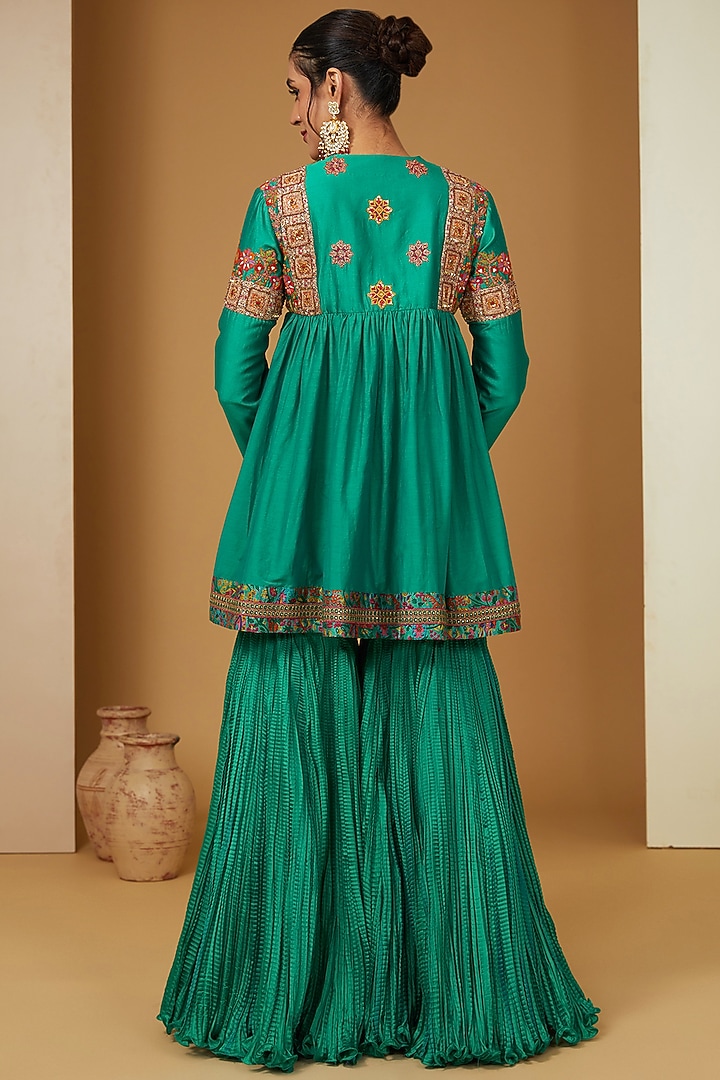 Emerald Green Crushed Skirt Set by Debyani at Pernia's Pop Up Shop