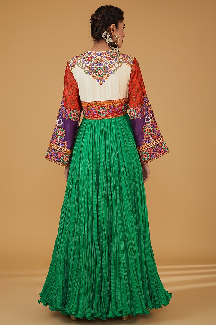 Emerald Green Chanderi Silk Crushed Kalidar Bridal Anarkali by Debyani at Pernia's Pop Up Shop