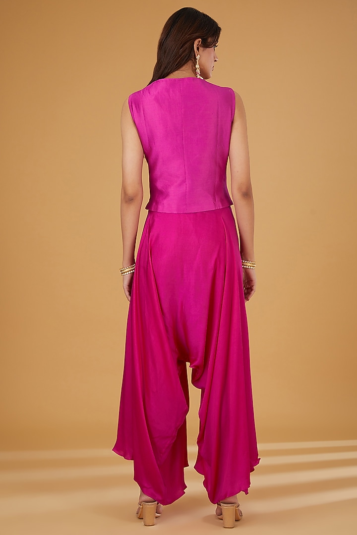 Magenta Silk Cape Set by Debyani at Pernia's Pop Up Shop