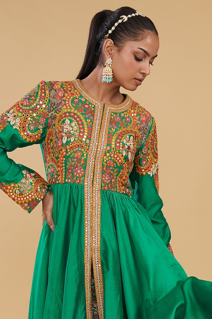 Green Chanderi Silk Mirror Work Tunic Set by Debyani at Pernia's Pop Up Shop