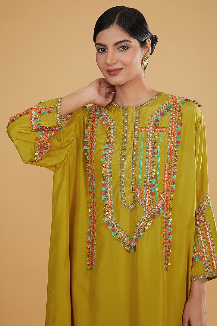Mustard Silk Kurta Set by Debyani at Pernia's Pop Up Shop