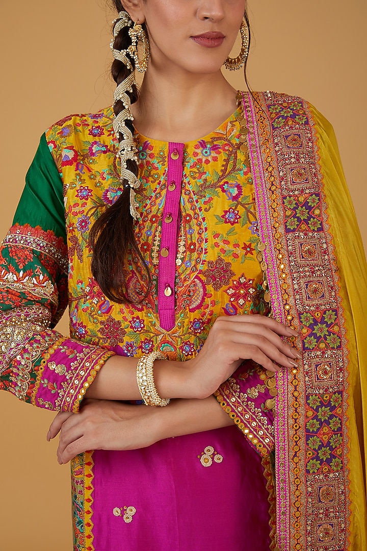 Rani Pink Chanderi Silk Hand Embroidered Kurta Set by Debyani at Pernia's Pop Up Shop