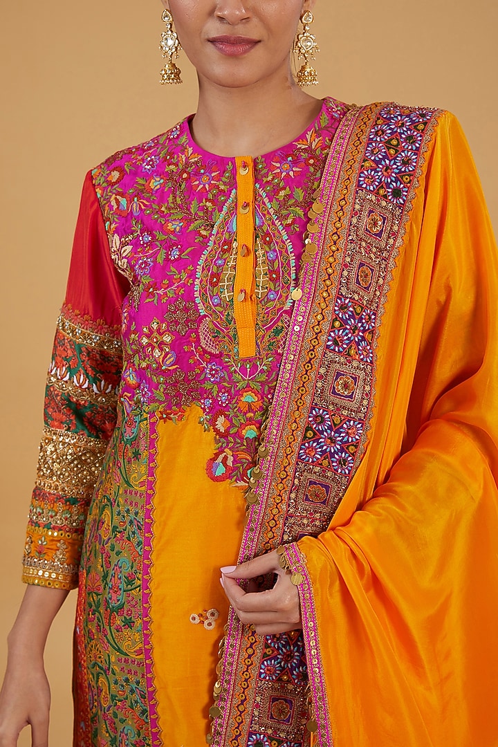 Orange Chanderi Silk Hand & Machine Embroidered Kurta Set by Debyani at Pernia's Pop Up Shop