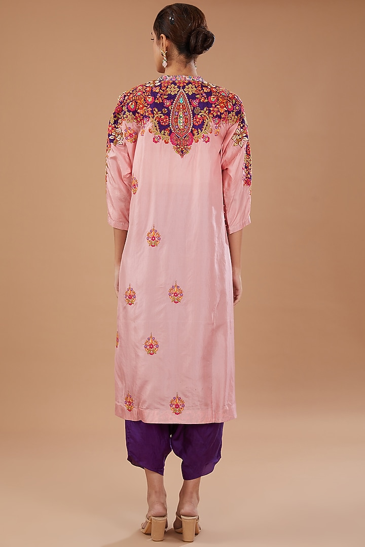 Pink Silk Boota Embroidered Kaftan Kurta Set by Debyani at Pernia's Pop Up Shop