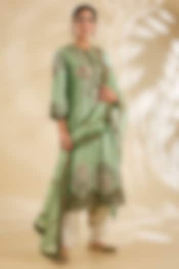 Pista Green Silk Hand & Machine Embroidered Kurta Set by Debyani at Pernia's Pop Up Shop