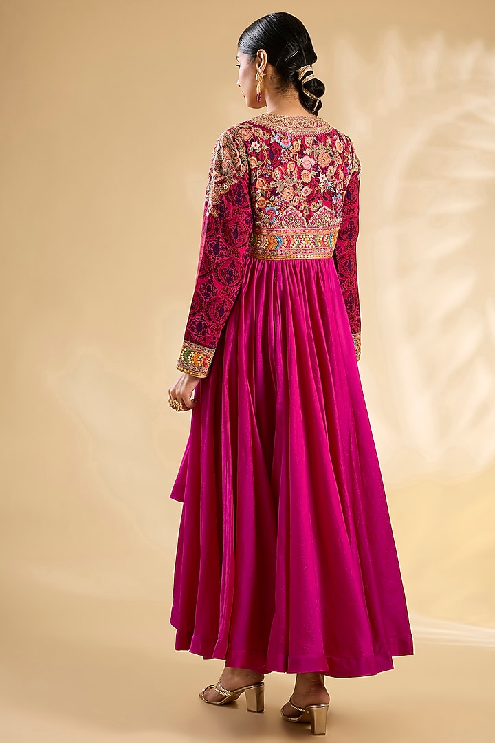 Rani Pink Silk Hand Embroidered Tunic Set by Debyani at Pernia's Pop Up Shop