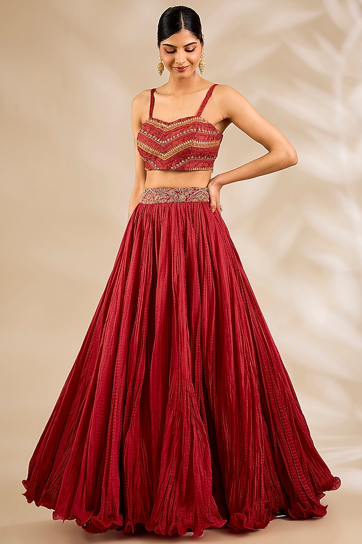 Red Chanderi Embroidered & Printed Jacket Bridal Lehenga Set by Debyani at Pernia's Pop Up Shop