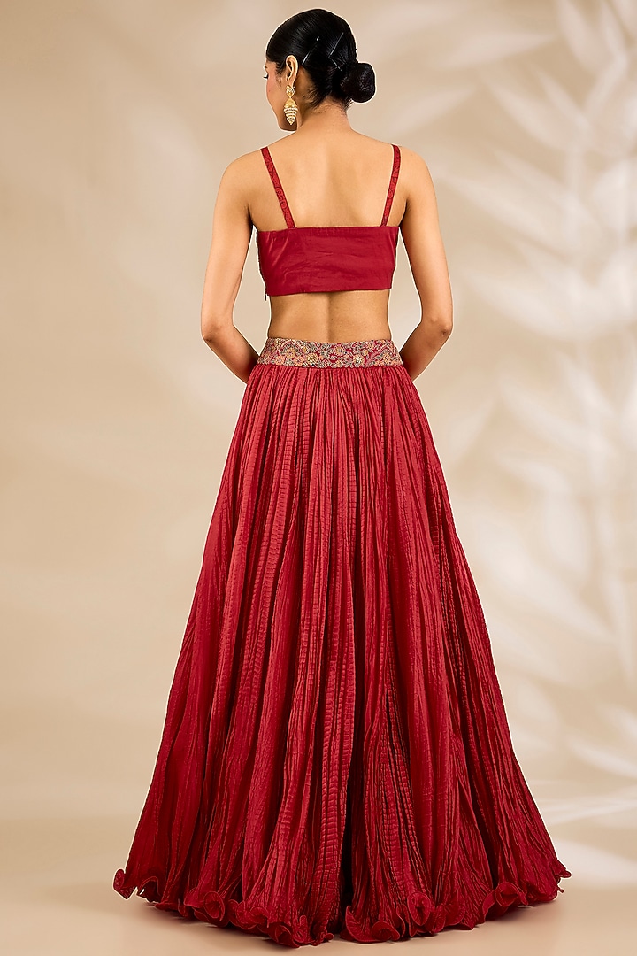 Red Chanderi Embroidered & Printed Jacket Bridal Lehenga Set by Debyani at Pernia's Pop Up Shop