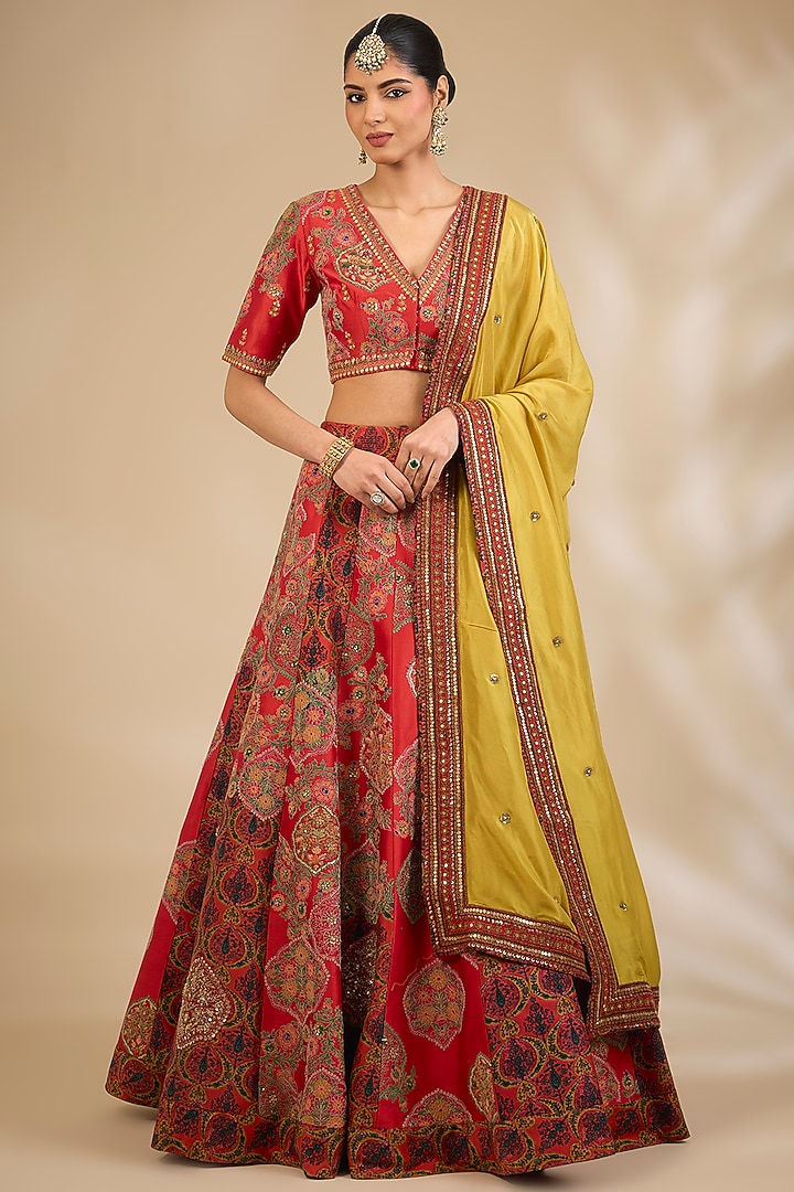 Red Chanderi Printed Bridal Lehenga Set by Debyani at Pernia's Pop Up Shop