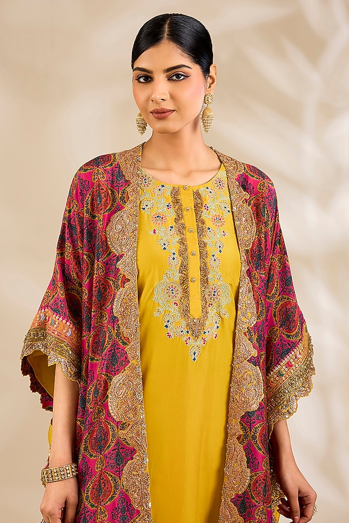 Magenta Silk Embroidered & Printed Cape Set by Debyani at Pernia's Pop Up Shop