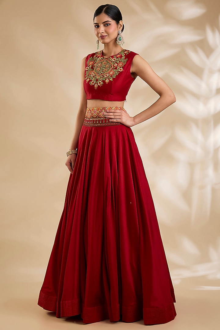 Red Chanderi & Organza Skirt Set by Debyani at Pernia's Pop Up Shop