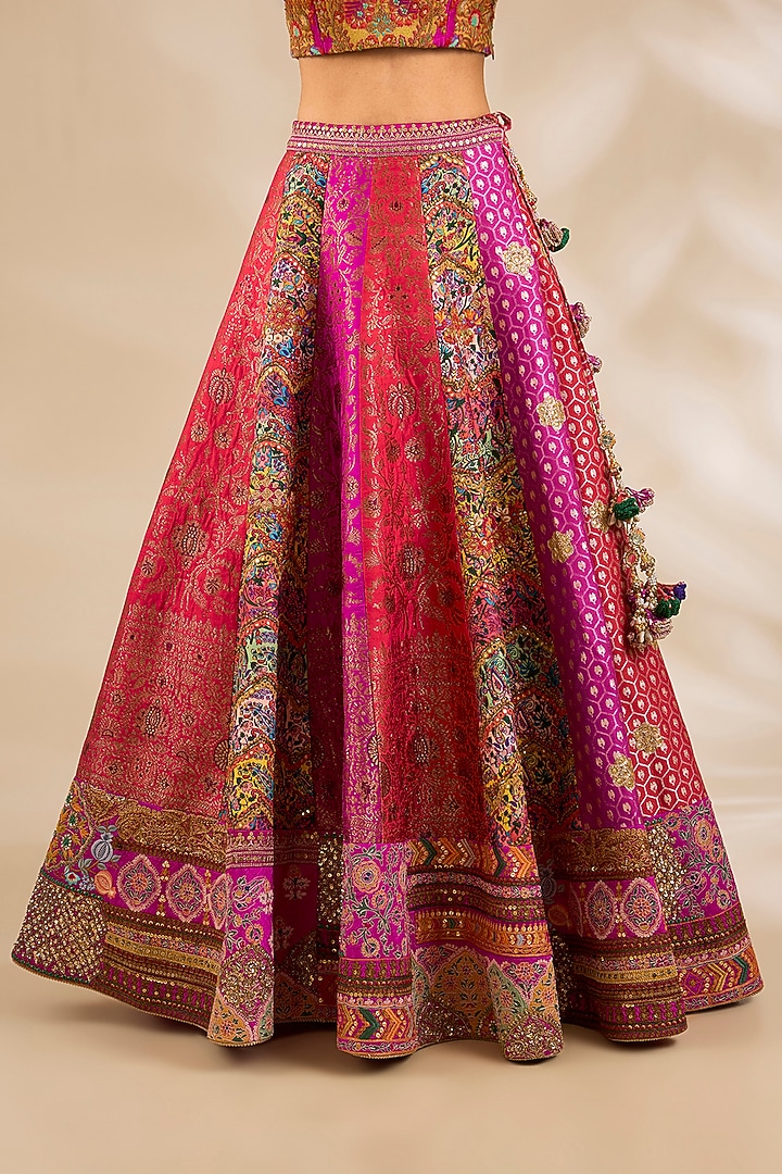Pink Chanderi Embroidered & Printed Bridal Lehenga Set by Debyani at Pernia's Pop Up Shop
